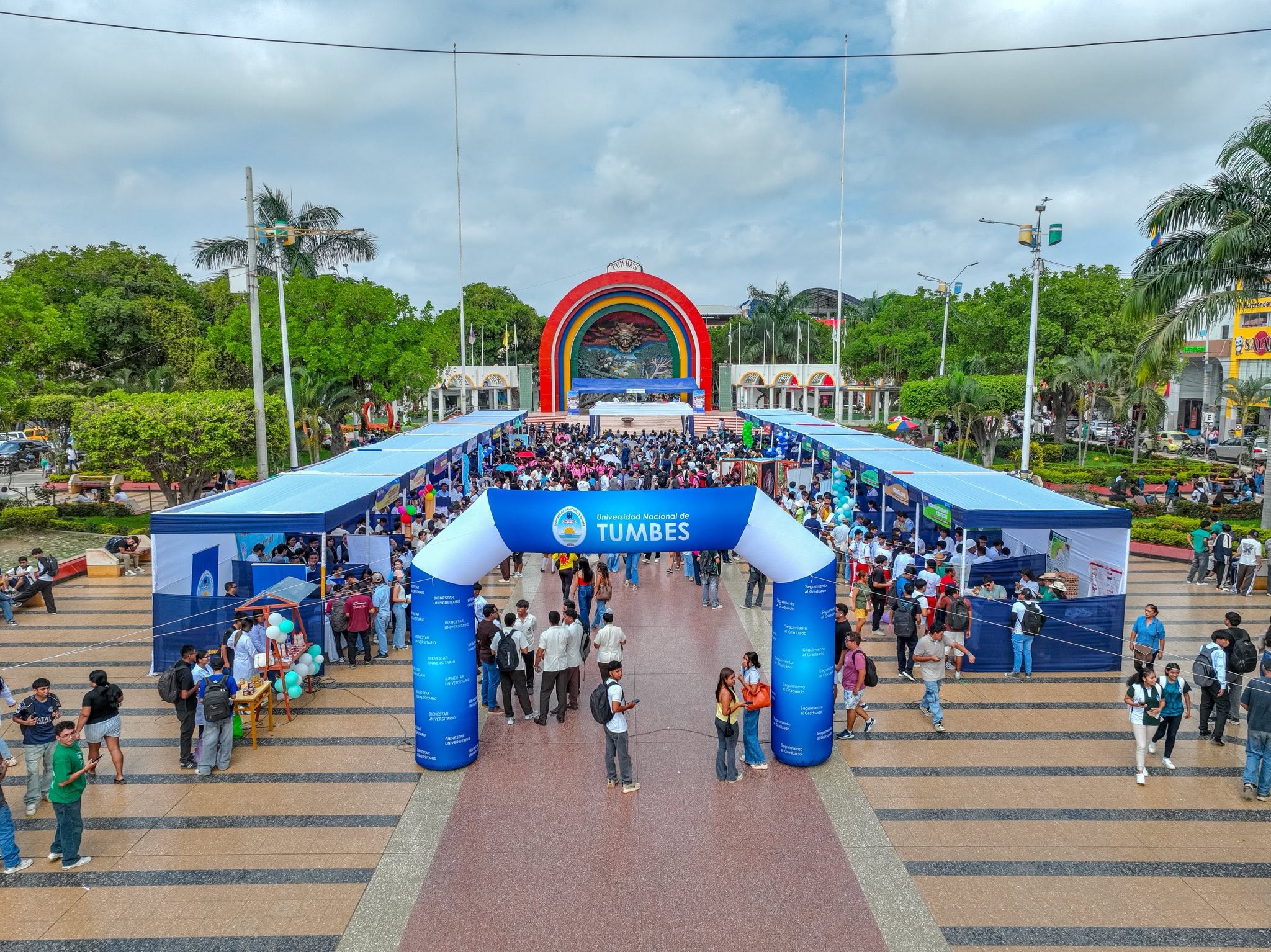 FORMACIÓN, INNOVACIÓN Y OPORTUNIDADES MARCARON LA FERIA ACADÉMICA UNTUMBES 